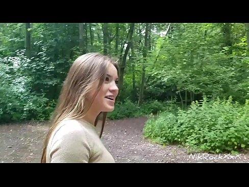 ❤️ Soovitasin Evelinale, et me keppiksime avalikus kohas! Ta ütles jah. Siis ma keppisin teda perse ja sperma tema suhu. Siis pissis ta end täis. ❤️❌ Kõva porno at et.pornoreino-com.ru